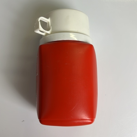 Vintage 1983 Star Wars Return of the Jedi King Seeley Ewok Red Thermos W… - Picture 2 of 10